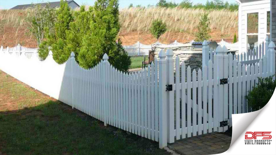 picket-vinyl-fence-elms-gate-II-white_1